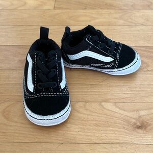 Vans old skool crib shoes size 3